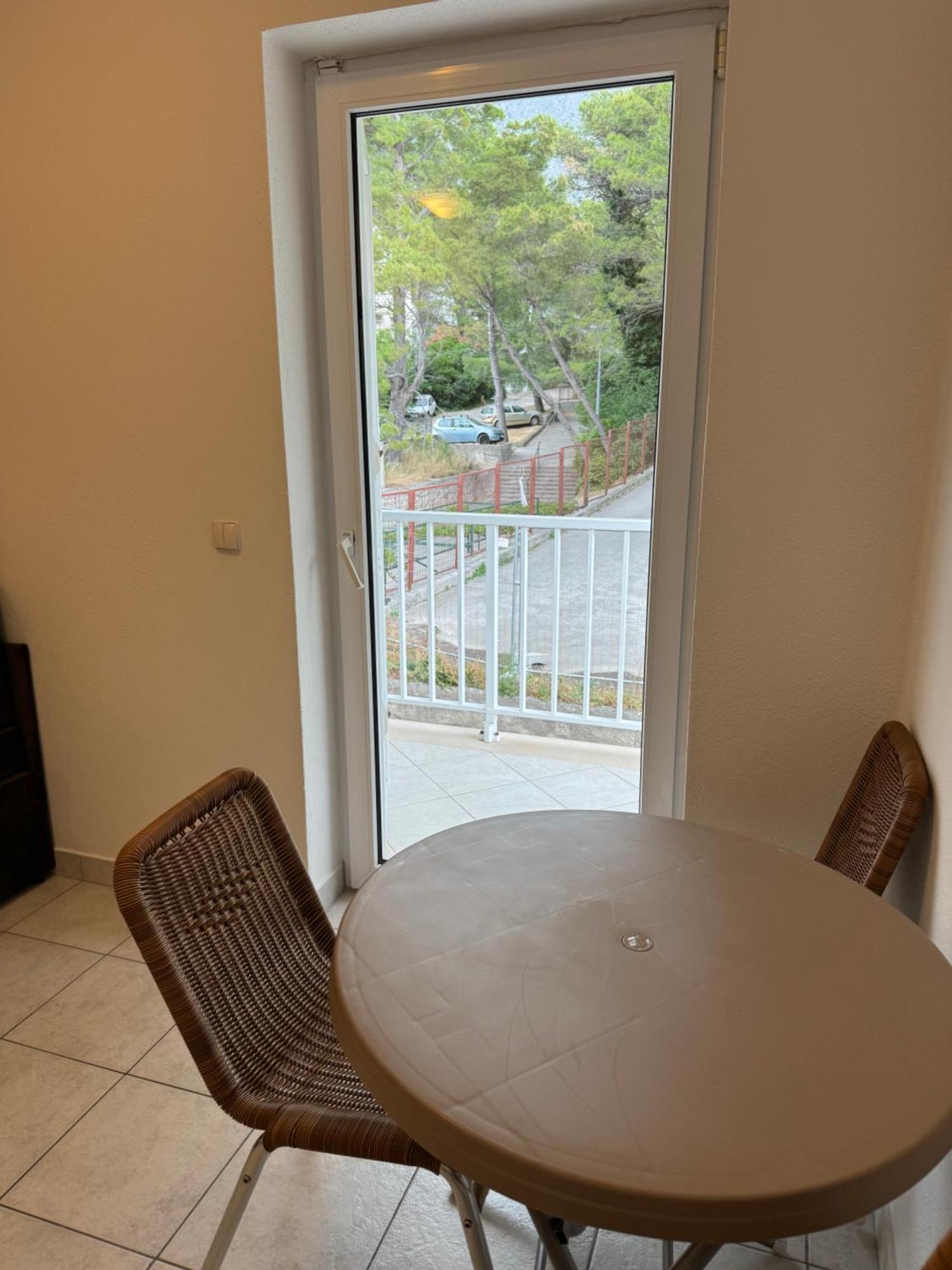 House 100M From The Beach With Free Parking And Breakfast Baška Voda Eksteriør billede